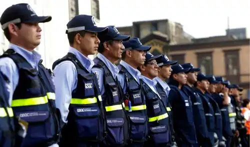 Plantean más competencias para el serenazgo en Lima y crear policía municipal Plantean más competencias para el serenazgo en Lima y crear policía municipal