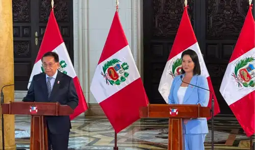 Keiko Fujimori llega a Palacio de Gobierno para reunirse con presidente Balcázar Keiko Fujimori llega a Palacio de Gobierno para reunirse con presidente Balcázar