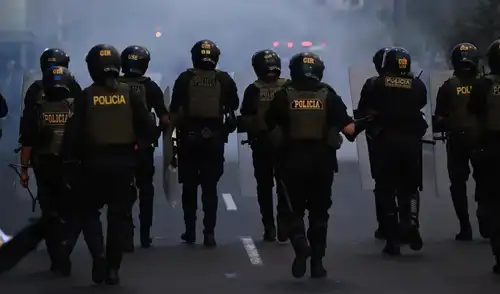 Defensoría del Pueblo presentaría demanda de inconstitucionalidad contra ley impunidad para la PNP y FF.AA Defensoría del Pueblo presentaría demanda de inconstitucionalidad contra ley impunidad para la PNP y FF.AA