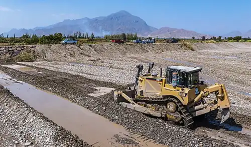 Las acciones abarcan 42 kilómetros y cuentan con apoyo del Ministerio de Vivienda y la Autoridad Nacional del Agua, según el subgerente de Defensa Civil, Wilfredo Agustín Díaz.