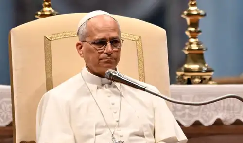 El papa también oró por el pueblo colombiano, deseando que reciba fortaleza espiritual y esperanza cristiana en este momento difícil, tras un sismo que resonó más allá de las fronteras del país. El papa también oró por el pueblo colombiano, deseando que reciba fortaleza espiritual y esperanza cristiana en este momento difícil, tras un sismo que resonó más allá de las fronteras del país.
