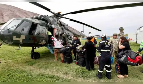 Más de 650 pasajeros fueron evacuados de la Panamericana Sur.