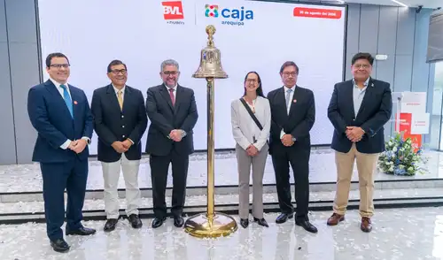 La institución destaca por su solidez y exitosas emisiones en el mercado de valores peruano. Foto: difusión. caja-arequipa-40-años