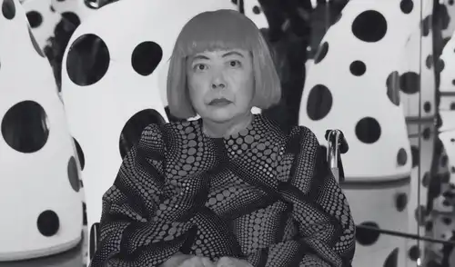 Muere Yayoi Kusama, la famosa artista japonesa de los lunares a los 97 años.