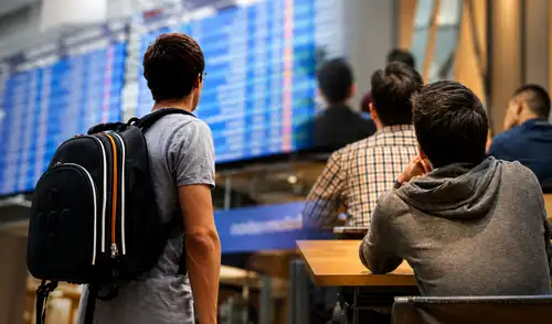 Viajes de estudiantes al extranjero Peruanos en el extranjero