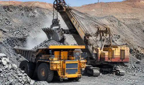 Producción de hierro en Perú crece 41,1% en el primer semestre y destaca entre los metales con mayor avance en 2026.