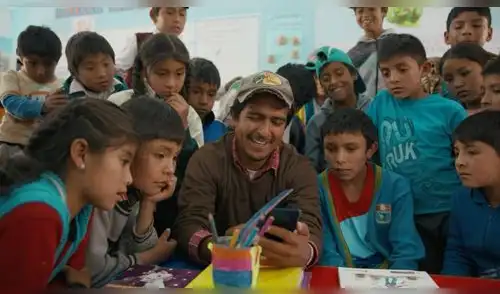 Fernando Valencia. Fernando Valencia.