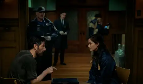 'Susurran tu nombre' deja con un final que despertó la intriga de miles de usuarios en Netflix. Foto: Composición LR/Captura/YouTube 'Susurran tu nombre' deja con un final que despertó la intriga de miles de usuarios en Netflix.