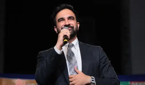 El alcalde de Nueva York, Zohran Mamdani, anunció una moratoria de un año al uso de inteligencia artificial generativa en escuelas públicas del ciclo 2026-2027.