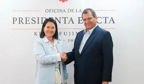 Nieto asegura que su bancada dará las facultades legislativas a Fujimori Nieto asegura que su bancada dará las facultades legislativas a Fujimori