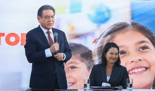 Keiko Fujimori presentó el nuevo Plan Nacional de Educación 2026-2031 junto al ministro José Antonio Chang.