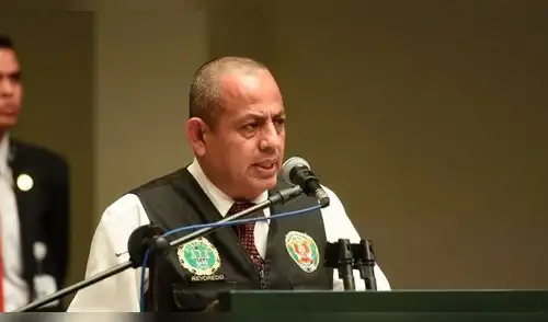 General Víctor Revoredo fue removido del cargo de jefe de la Dirincri.