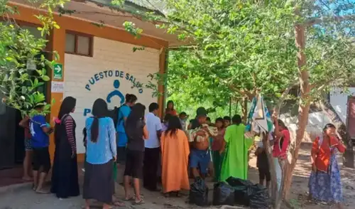 Comunidades del río Ene denuncian deficiencias en la atención de emergencias de salud en Potsoteni. Tres pacientes requerían evacuación urgente, pero los traslados no se realizaron a tiempo. Comunidades del río Ene denuncian deficiencias en la atención de emergencias de salud en Potsoteni. Tres pacientes requerían evacuación urgente, pero los traslados no se realizaron a tiempo.