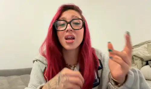 Marcas como Sedal y Collabs han decidido romper su relación contractual con 'Ñengo'. Sedal aclaró que no tiene planes de futuras colaboraciones con la influencer peruana. Foto: captura/Youtube ‘Ñengo’ Onetto en la cuerda floja: conocida marca anuncia que no volverá a contratarla tras acusaciones de bullying