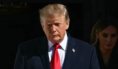 Irán no cederá en su enriquecimiento de uranio ni en la transferencia de reservas, aunque abre la puerta al diálogo sobre su programa nuclear tras la advertencia de Trump. Irán no cederá en su enriquecimiento de uranio ni en la transferencia de reservas, aunque abre la puerta al diálogo sobre su programa nuclear tras la advertencia de Trump.