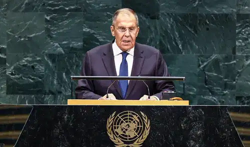 El ministro ruso de Relaciones Exteriores, Serguéi Lavrov, acusó a Europa de obstaculizar el acuerdo de paz en Ucrania durante la Asamblea General de la ONU. La postura contrasta con la agenda de EE. UU.