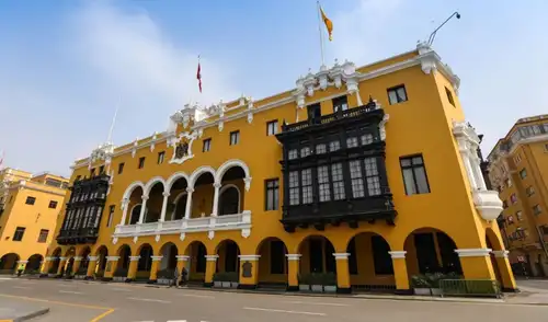 EN DISPUTA. 26 partidos llevan candidatos en búsqueda del sillón metropolitano de Lima. EN DISPUTA. 26 partidos llevan candidatos en búsqueda del sillón metropolitano de Lima.