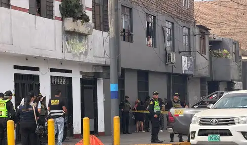 Una serie de ataques armados en Lima, Callao y Piura dejó al menos cuatro muertos y varias personas heridas entre el 1 y el 2 de octubre. Las autoridades investigan estos hechos violentos. Una serie de ataques armados en Lima, Callao y Piura dejó al menos cuatro muertos y varias personas heridas entre el 1 y el 2 de octubre. Las autoridades investigan estos hechos violentos.