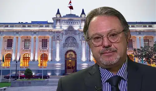 Carlos Mesía es presidente de la Comisión de Constitución del Senado | Composición: LR. Carlos Mesía es presidente de la Comisión de Constitución del Senado