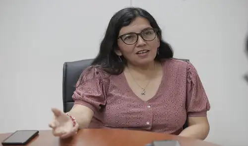 Giannina Avendaño en su despacho del Congreso.
