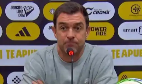 Pablo Guede criticó el accionar del VAR en el triunfo de Alianza Lima sobre Cusco FC. Foto: Liga 1 Pablo Guede criticó el accionar del VAR en el triunfo de Alianza Lima sobre Cusco FC. Foto: Liga 1