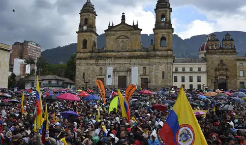 La Plaza de Bolívar concentró la mayor movilización contra el Gobierno de Abelardo de la Espriella