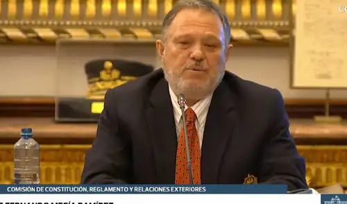 Carlos Mesía suspendió sesión de Comisión de Constitución | Foto: captura de pantalla. Carlos Mesía suspendió sesión de Comisión de Constitución