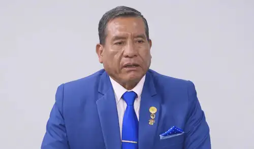 Diputado de Obras Arturo Eusebio es cuestionado por presunto plagio en su tesis de maestría