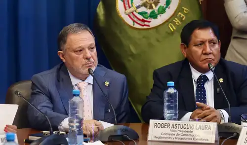Comisión de Constitución aprueba las facultades con 7 puntos adicionales tras el respaldo de Obras Comisión de Constitución aprueba las facultades con 7 puntos adicionales tras el respaldo de Obras