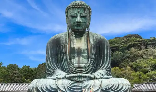 Un proverbio japonés refleja que la iluminación no elimina las responsabilidades diarias, sino que transforma nuestra actitud ante ellas. Un proverbio japonés refleja que la iluminación no elimina las responsabilidades diarias, sino que transforma nuestra actitud ante ellas.