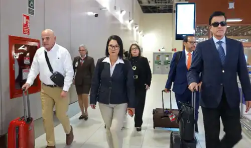 Keiko Fujimori viajó a El Salvador en medio de crisis de inseguridad Keiko Fujimori viajó a El Salvador en medio de crisis de inseguridad