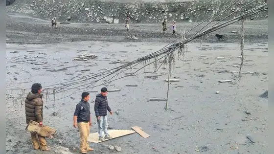 Nuevas inundaciones en Nepal dejan más de 200 casas destruidas y cinco desaparecidos tras la ruptura de una presa natural