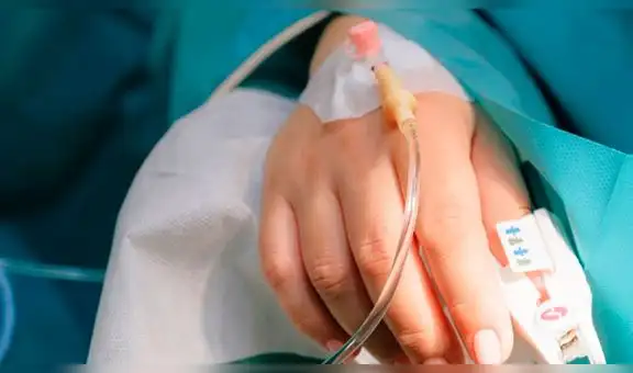 Mujer con cáncer muere en hospital de Argentina sin poder despedirse de su padre