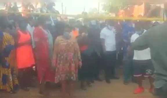Murió pastor de Camerún que decía “curar” a pacientes de coronavirus con sus manos
