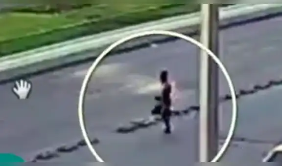 ‘Sensual Spiderman’ hace justicia y detiene a un delincuente al estilo de superhéroe de Marvel [VIDEO]