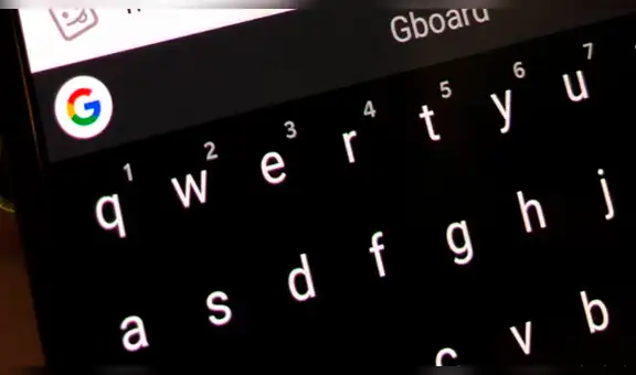 Gboard, el teclado de Google, añade ‘modo noche automático’ y aquí te enseñamos a activarlo