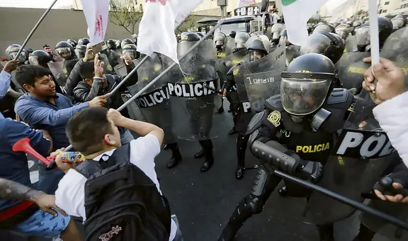 Plantean proyecto de ley para que policías puedan disparar si manifestantes los superan en número
