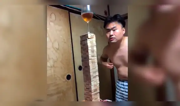 YouTube: Joven usa sus pezones para juego de Jenga y resultado sorprende [VIDEO]