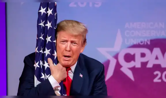 ¿Por qué la escuela donde estudió Donald Trump ocultó sus notas?