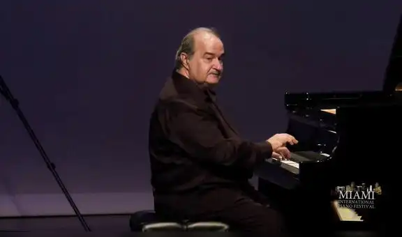 Pianista cubano Jorge Luis Prats llega a Lima