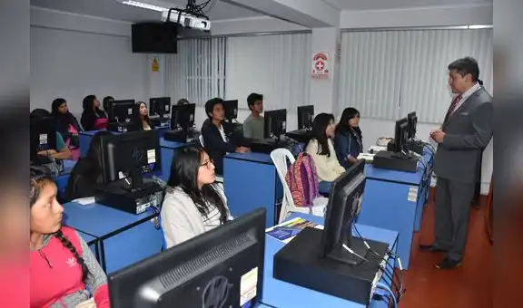 Realizan labores académicas con docentes especialistas en ciencia y tecnología