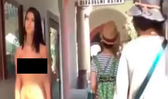 YouTube: modelo caminó desnuda por las calles de Praga y reacción de los ciudadanos la sorprendió [VIDEO]