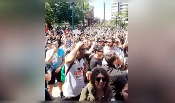 Protestantes chilenos entonaron ‘El baile de los que sobran’ para manifestarse contra el gobierno de su país [VIDEO]