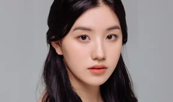 K-pop: Xiyeon, exmiembro de PRISTIN, denuncia en redes a sasaeng que le pide matrimonio