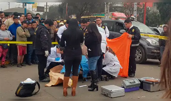 Comas: hombre es baleado frente a transeúntes y fallece en la calle | Video | PPLR