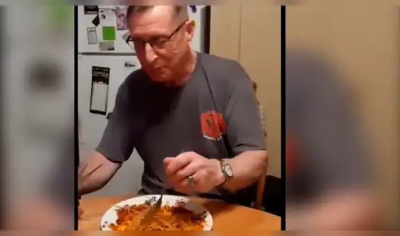 Facebook viral: Abuelo usa extraño truco para comer fideos y causa furor en las redes [VIDEO]