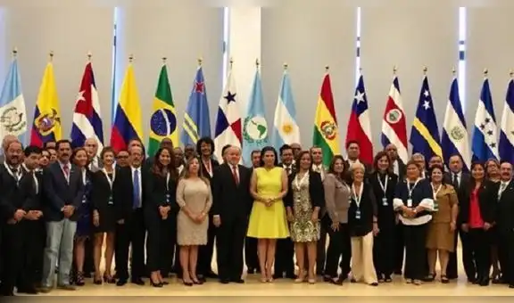 Parlamento Latinoamericano apoya elecciones en Perú si no se logra acuerdo