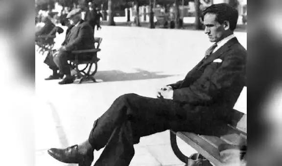 Rinden homenaje a César Vallejo 