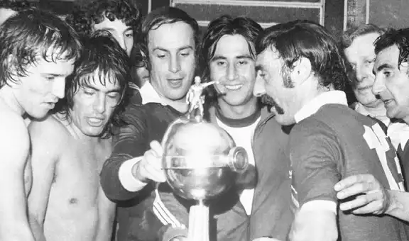 Ricardo Bochini envió sentido mensaje de apoyo a Percy Rojas