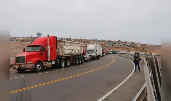 Tía María: Suspenden salidas de buses a Tacna, Moquegua e Ilo por bloqueo de vías en Islay [FOTOS y VIDEO]